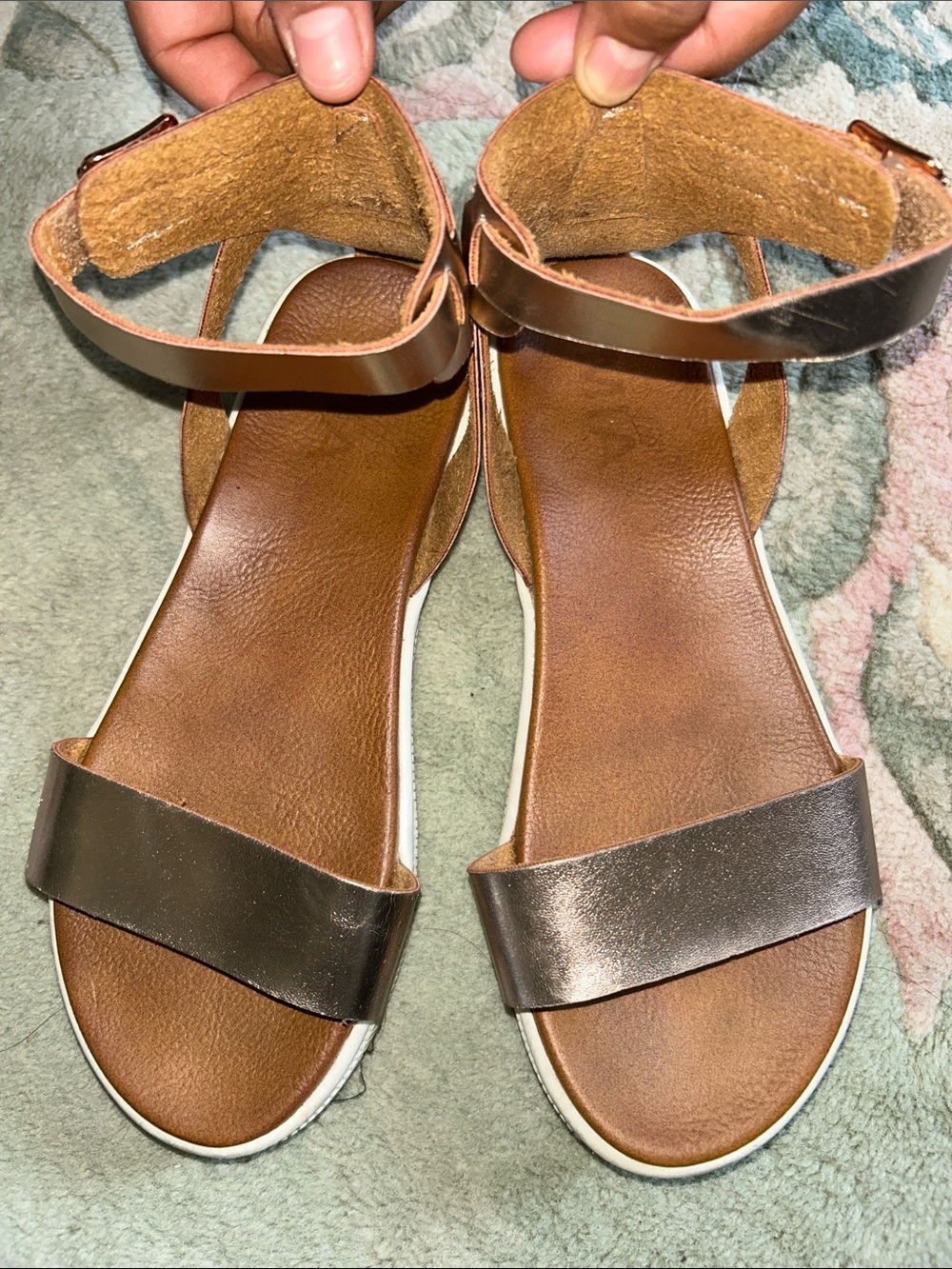 Girls’ Metallic ROSE GOLD Ankle-Strap Sandals size 3